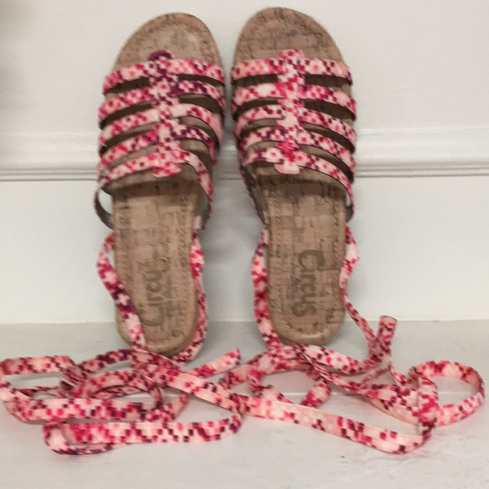 CIRCUS by SAM EDELMAN